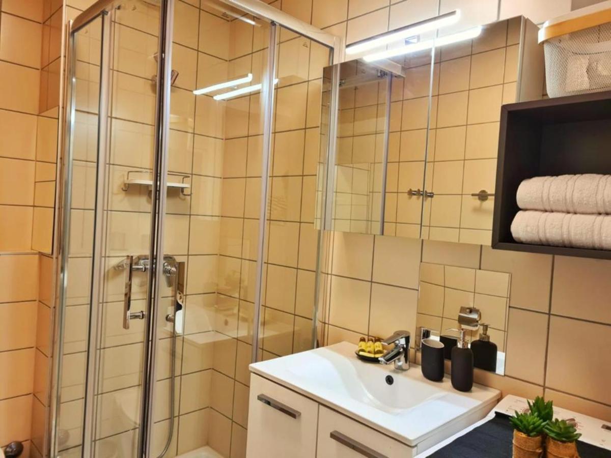 Apartment Vedrana Ρόβινι Εξωτερικό φωτογραφία